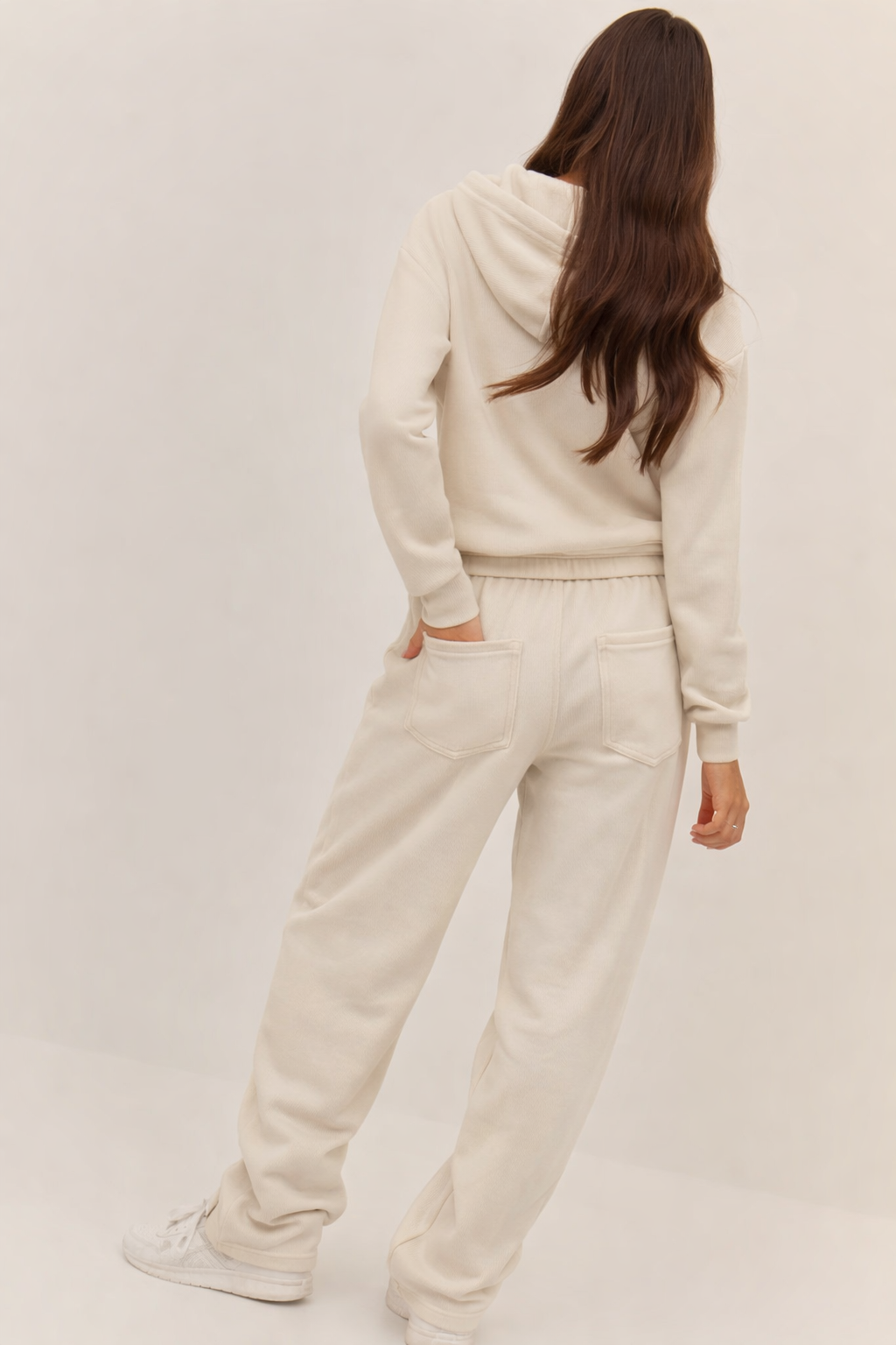 Conjunto Buzo Beige Capucha & Pantalón Recto Mi tienda