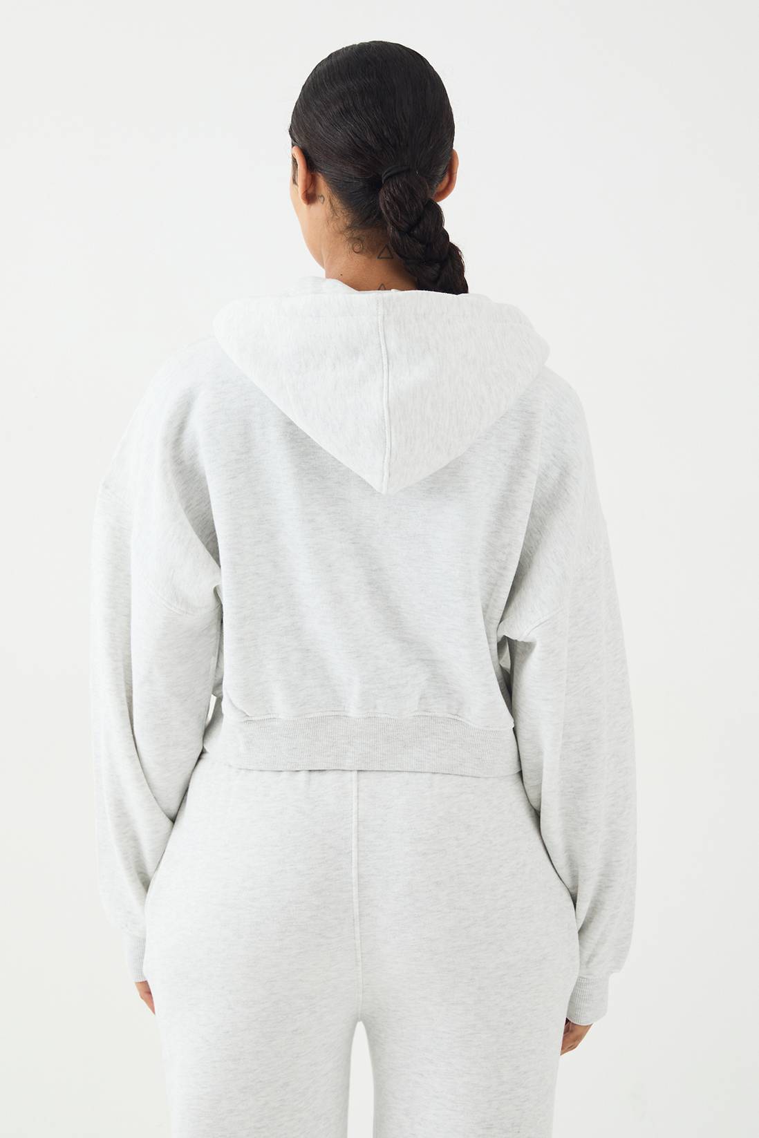 Conjunto Gris Polerón & Pantalón Recto Mi tienda