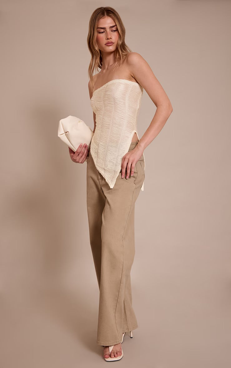 Top Bandeau Asimétrico Texturizado Crema Mi tienda