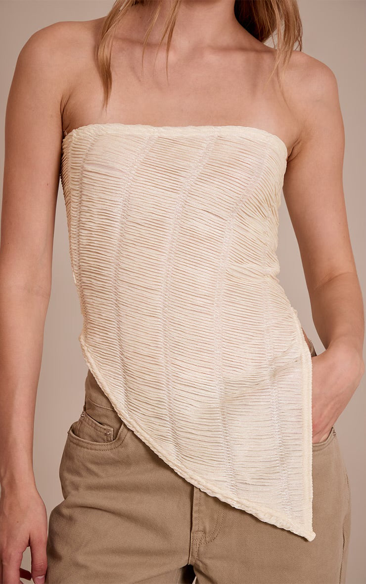Top Bandeau Asimétrico Texturizado Crema Mi tienda