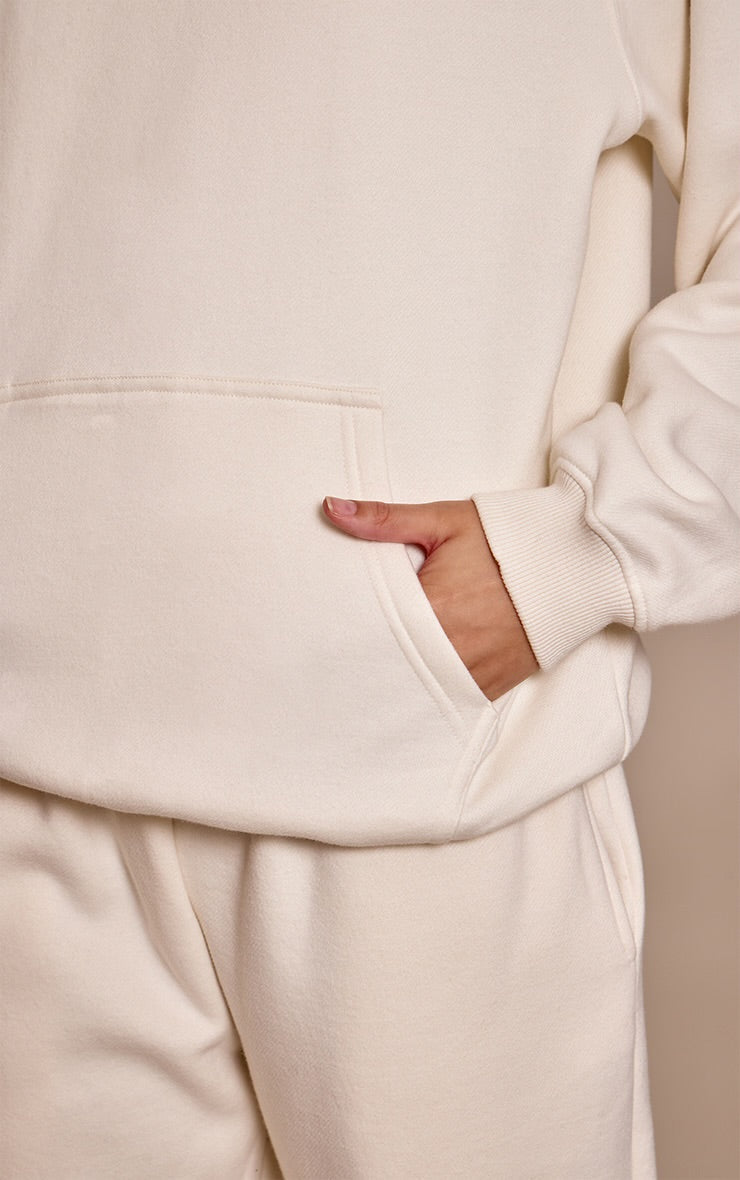 Conjunto Polerón Capucha & Pantalón Recto Crema Mi tienda