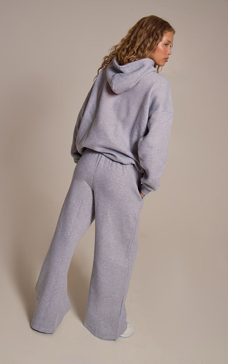 Conjunto Polerón Canguro & Pantalones Recto Mi tienda