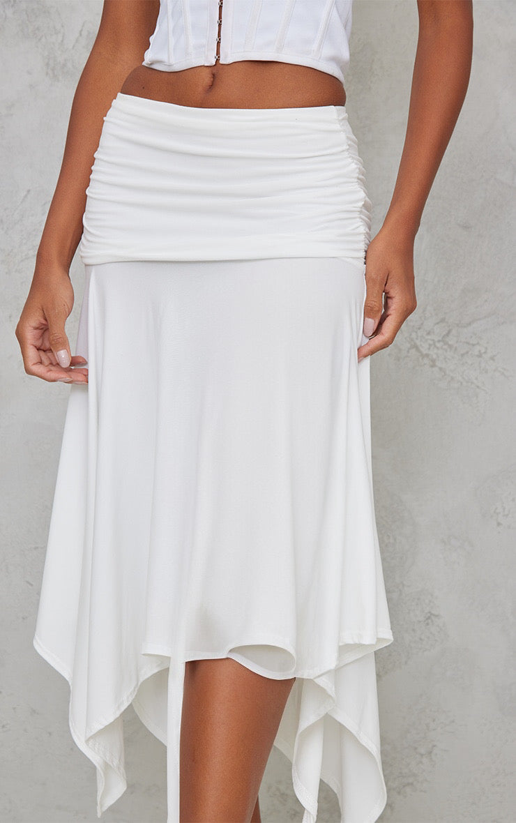 Falda Midi Blanca Asimétrica