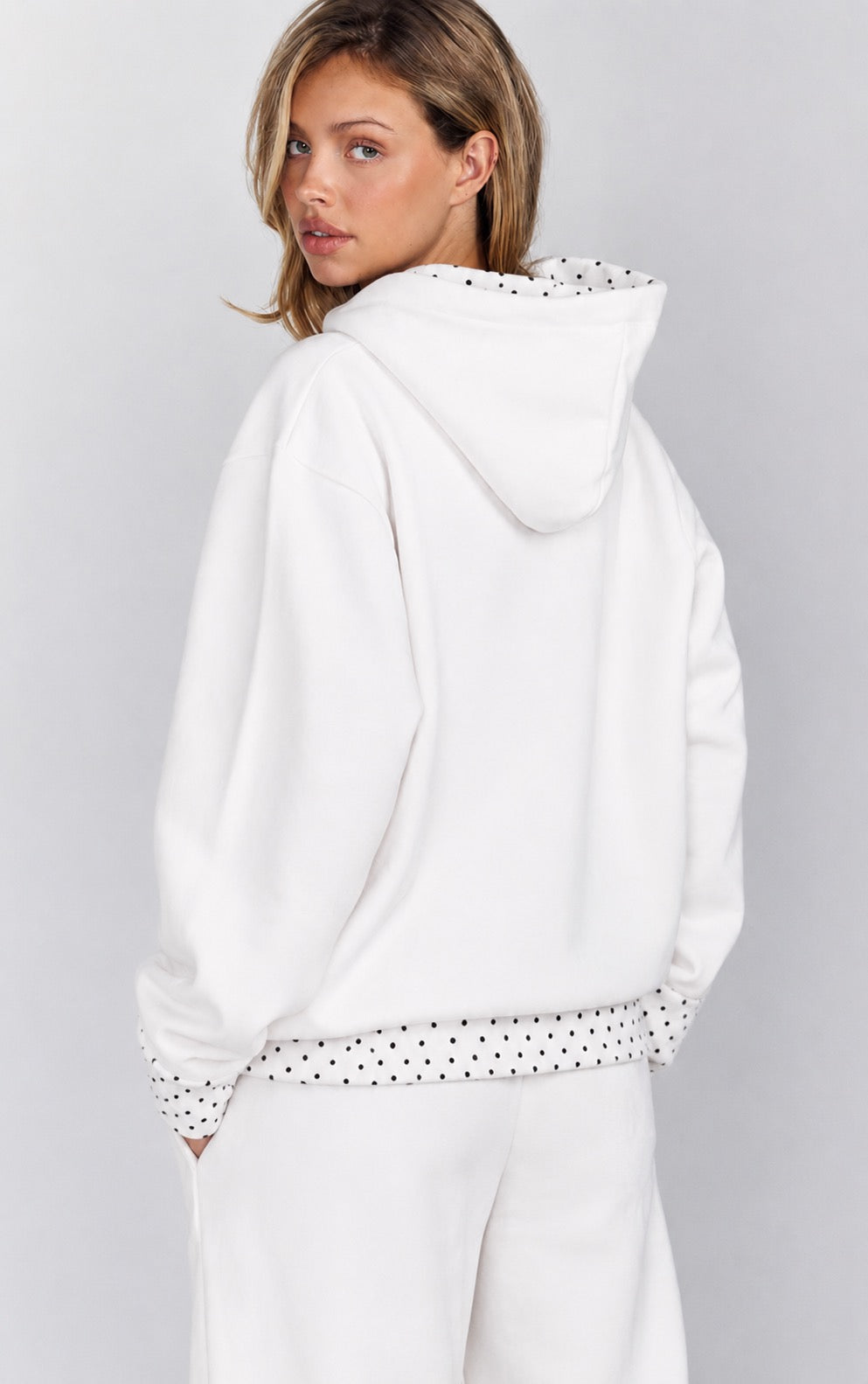 Polerón Polka Dots Blanco VELT