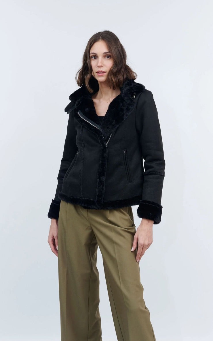 Chaqueta Gamuza Negra Mujer