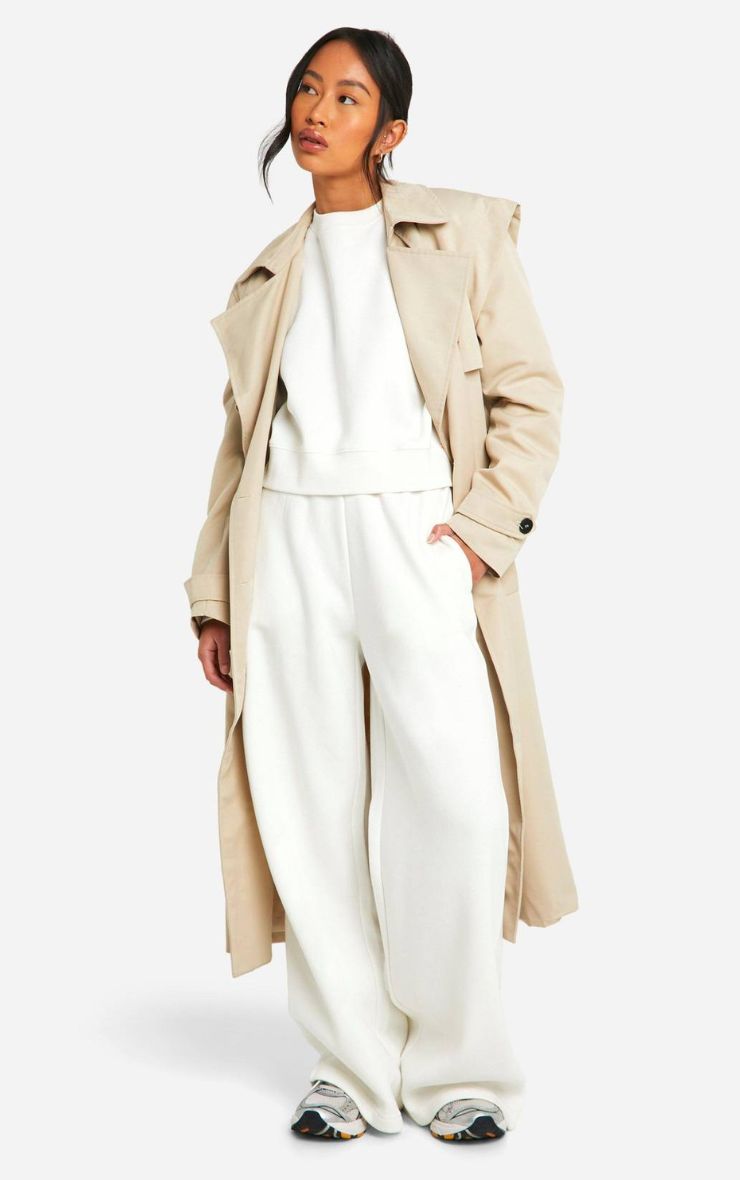 Conjunto Blanco Polerón & Pantalón Recto Mi tienda
