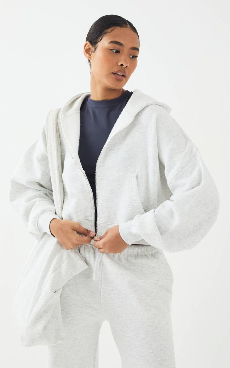 Conjunto Gris Polerón & Pantalón Recto Mi tienda