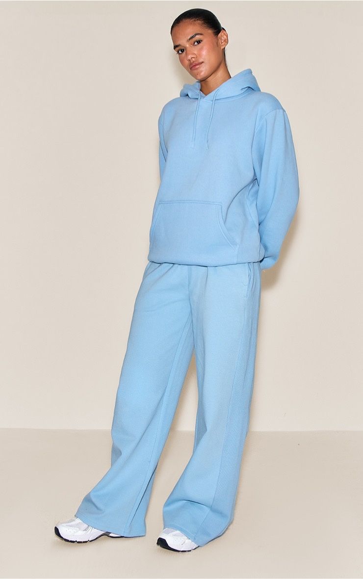 Conjunto Baby Blue Polerón Capucha & Pantalón Recto Mi tienda